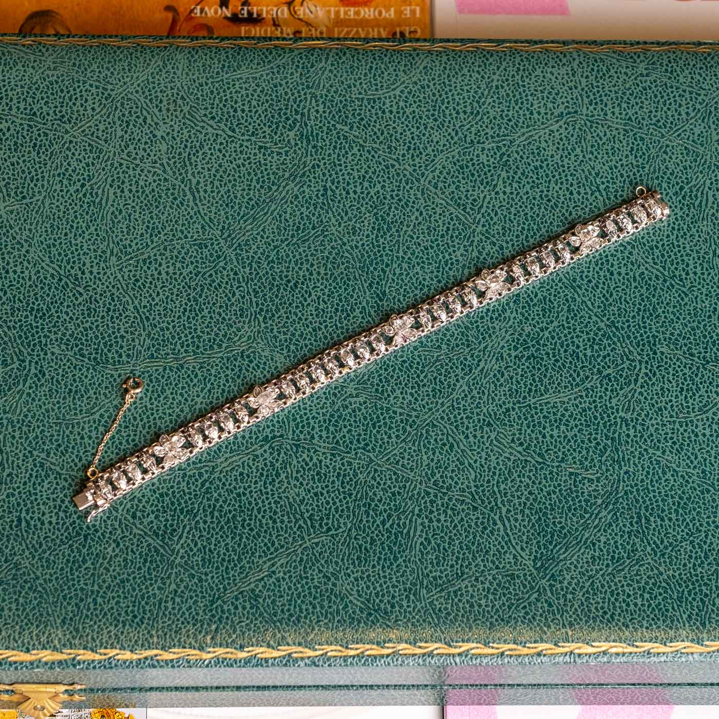 White Gold and Diamonds Bracelet