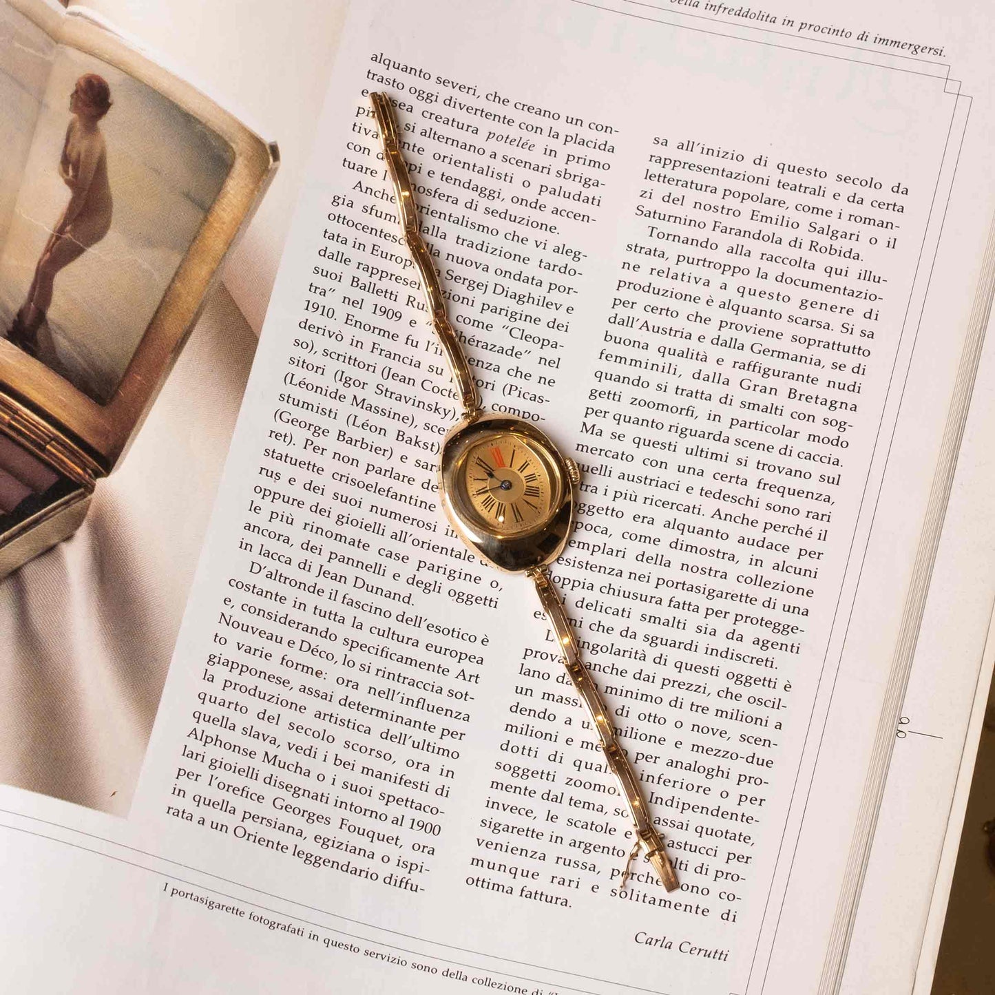 Deco period ladies gold watch