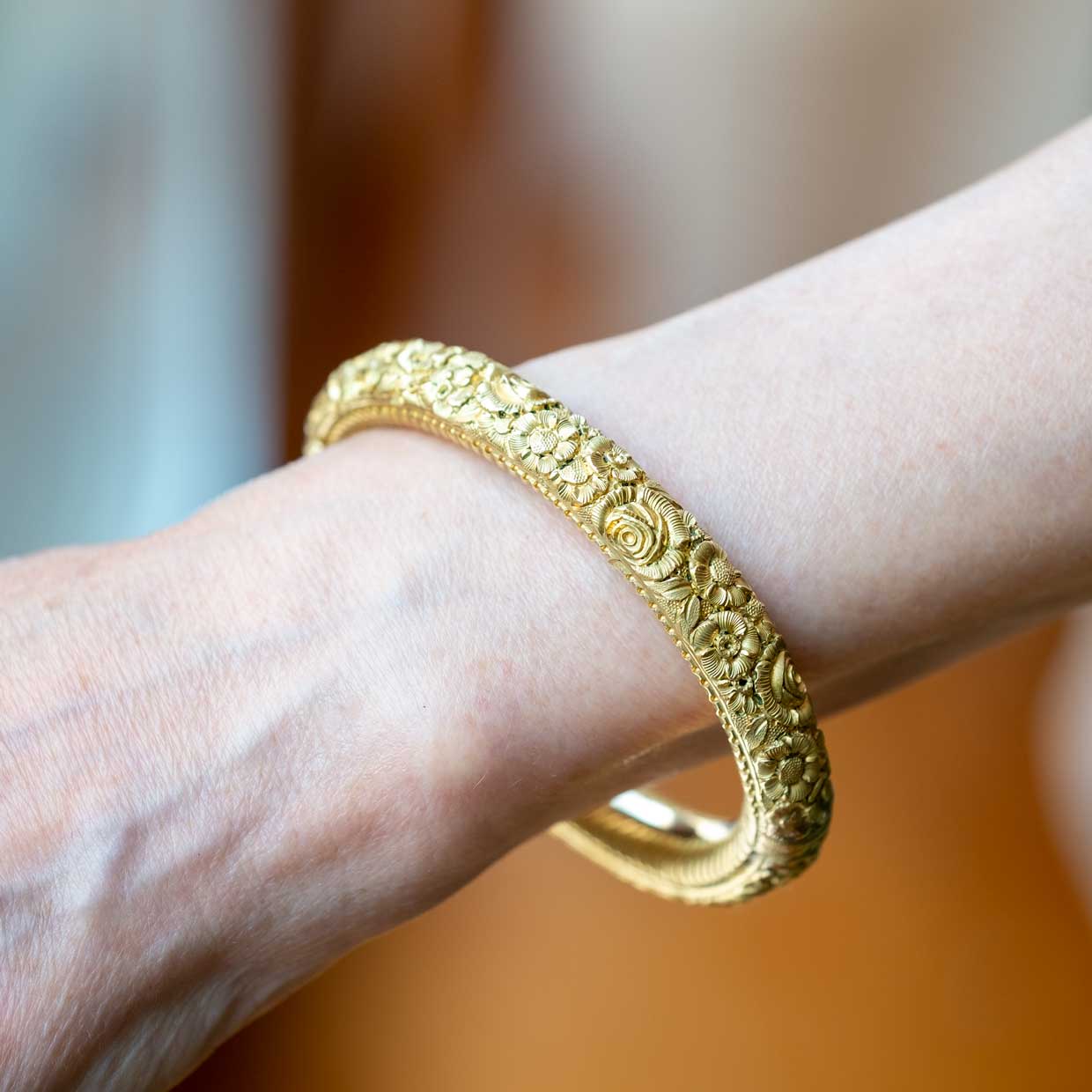 Antique gold Bangle