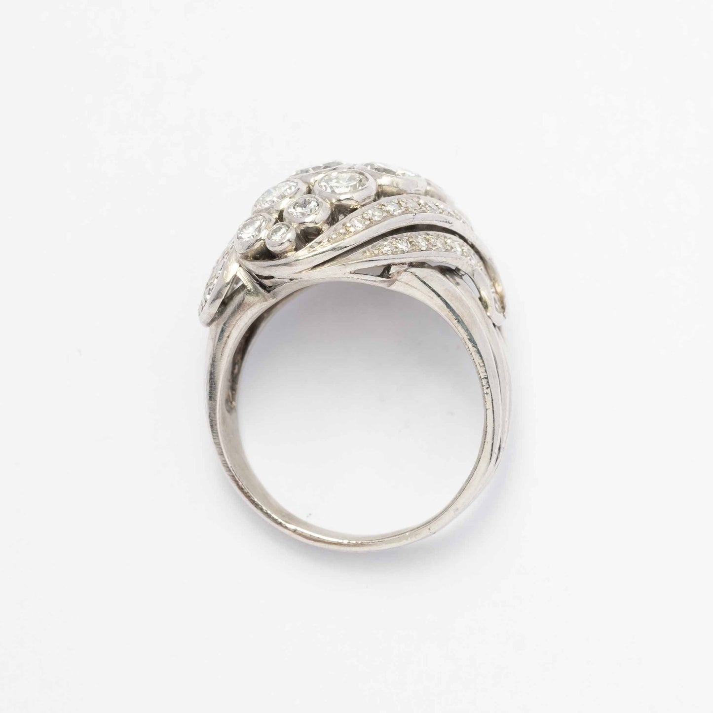 Cocktail Ring set in Platinum and diamonds 1960