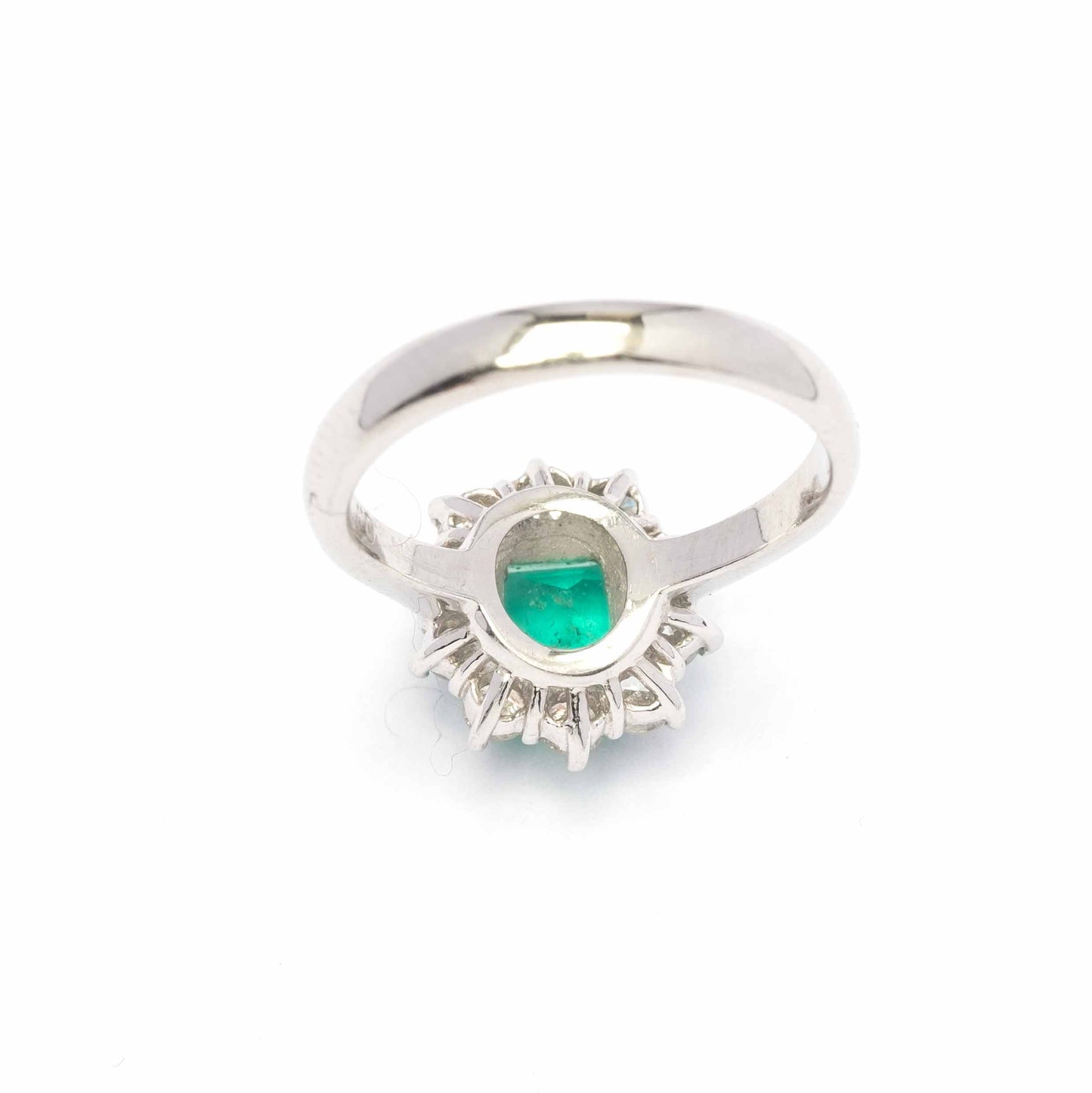 Vintage emerald and diamonds ring