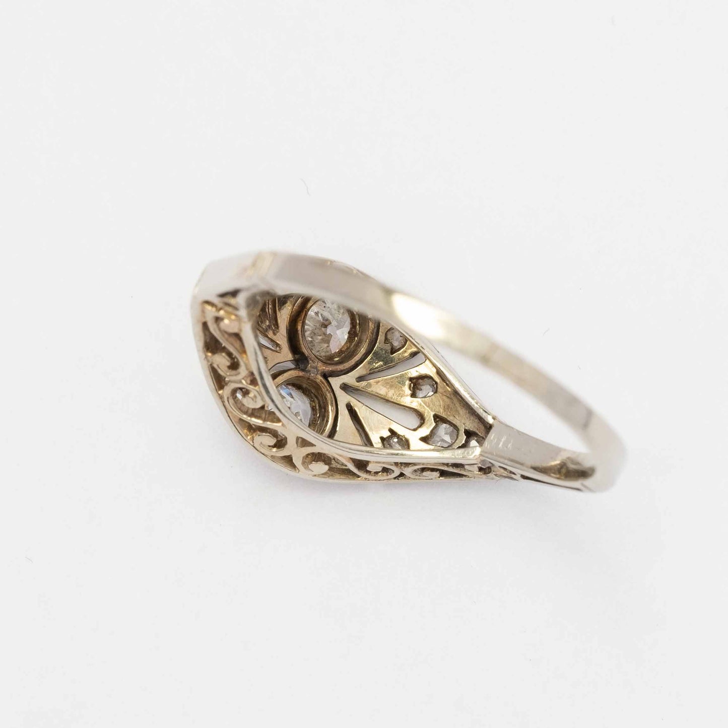 1920s ring with diamonds