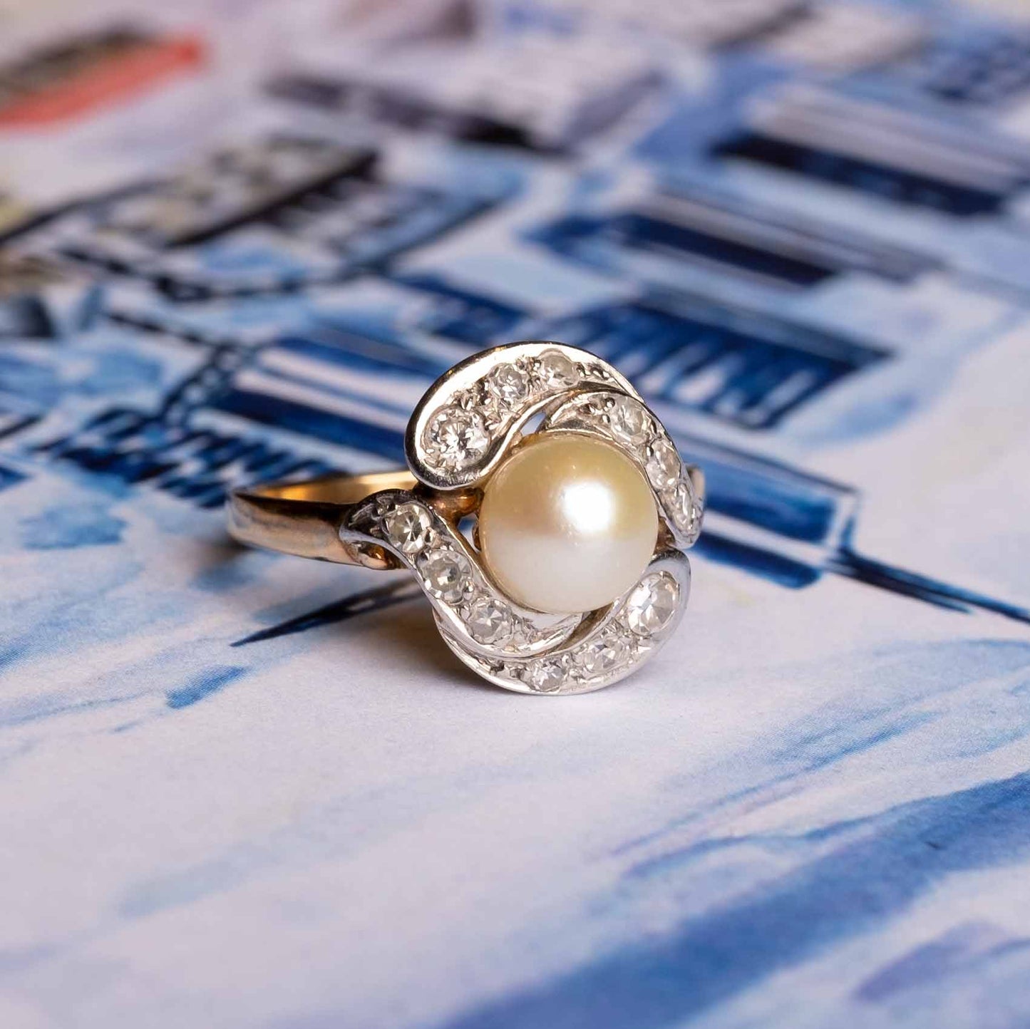 1930s pearl and diamonds ring
