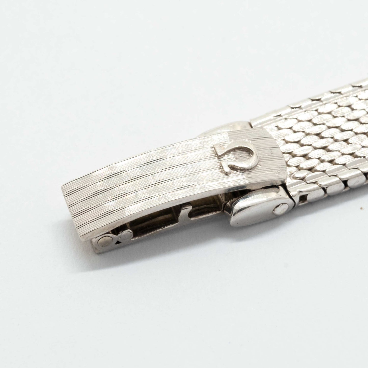 Omega Ladies watch white gold and diamonds
