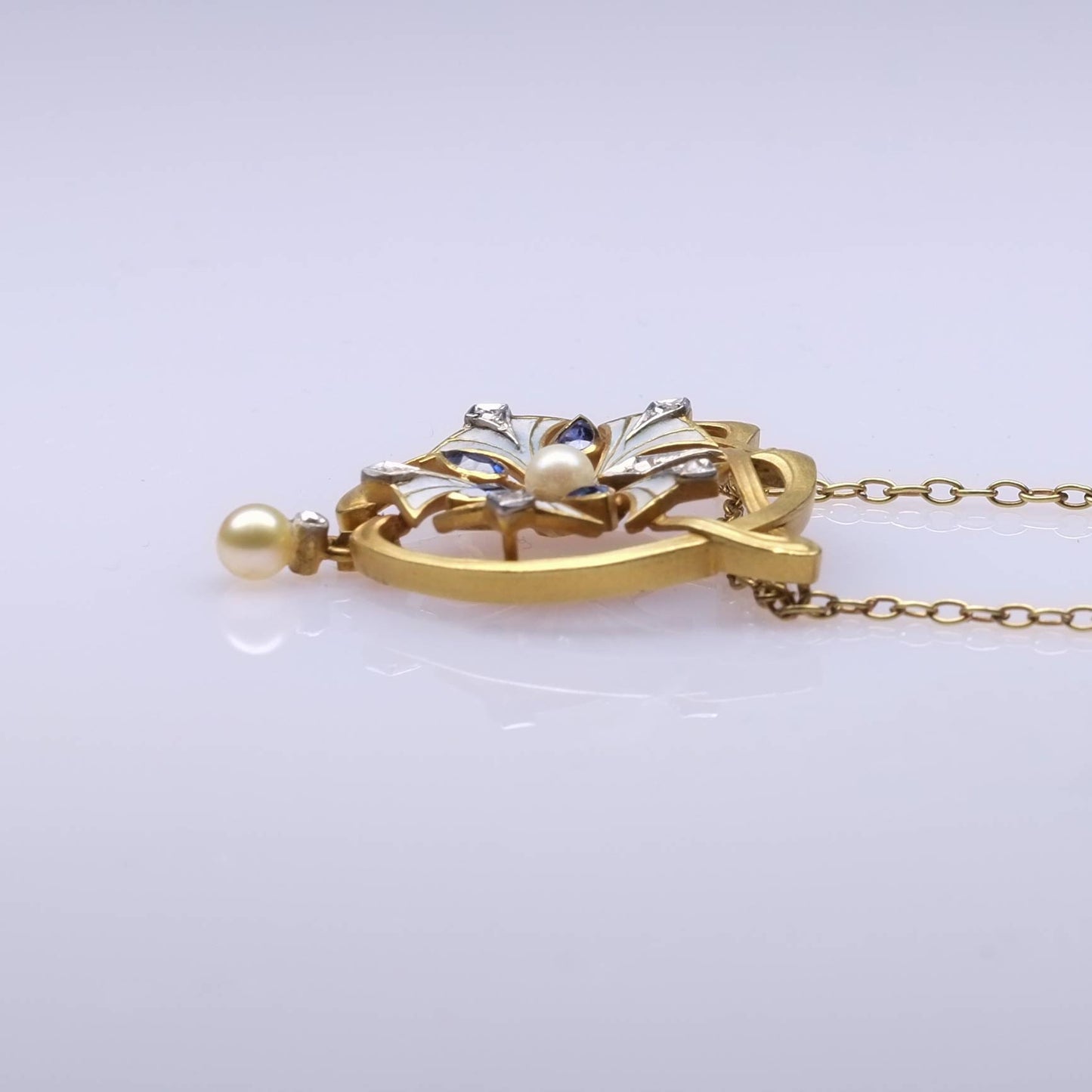 Art Nouveau Enamels & Sapphires Necklace