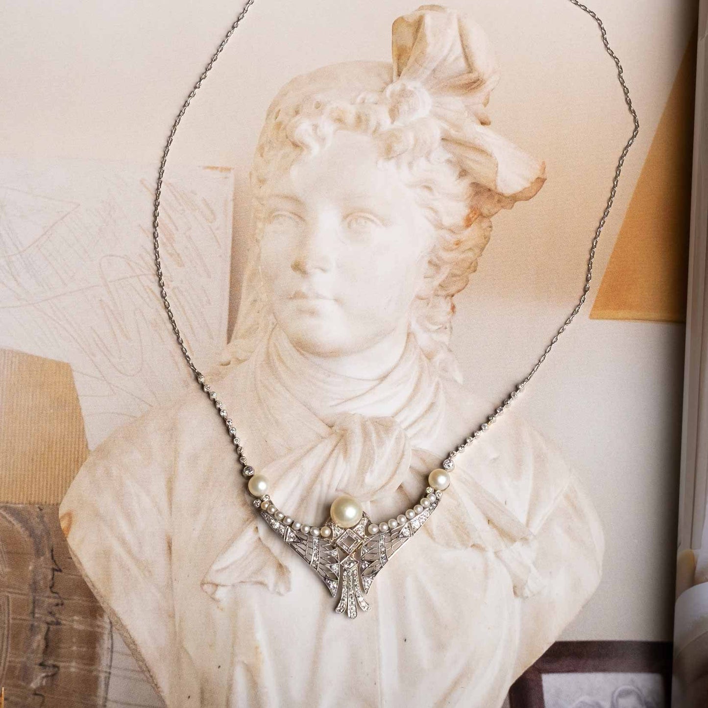 1930s Art Deco Gold and Platinum Necklace with Diamonds and Cultured Pearls