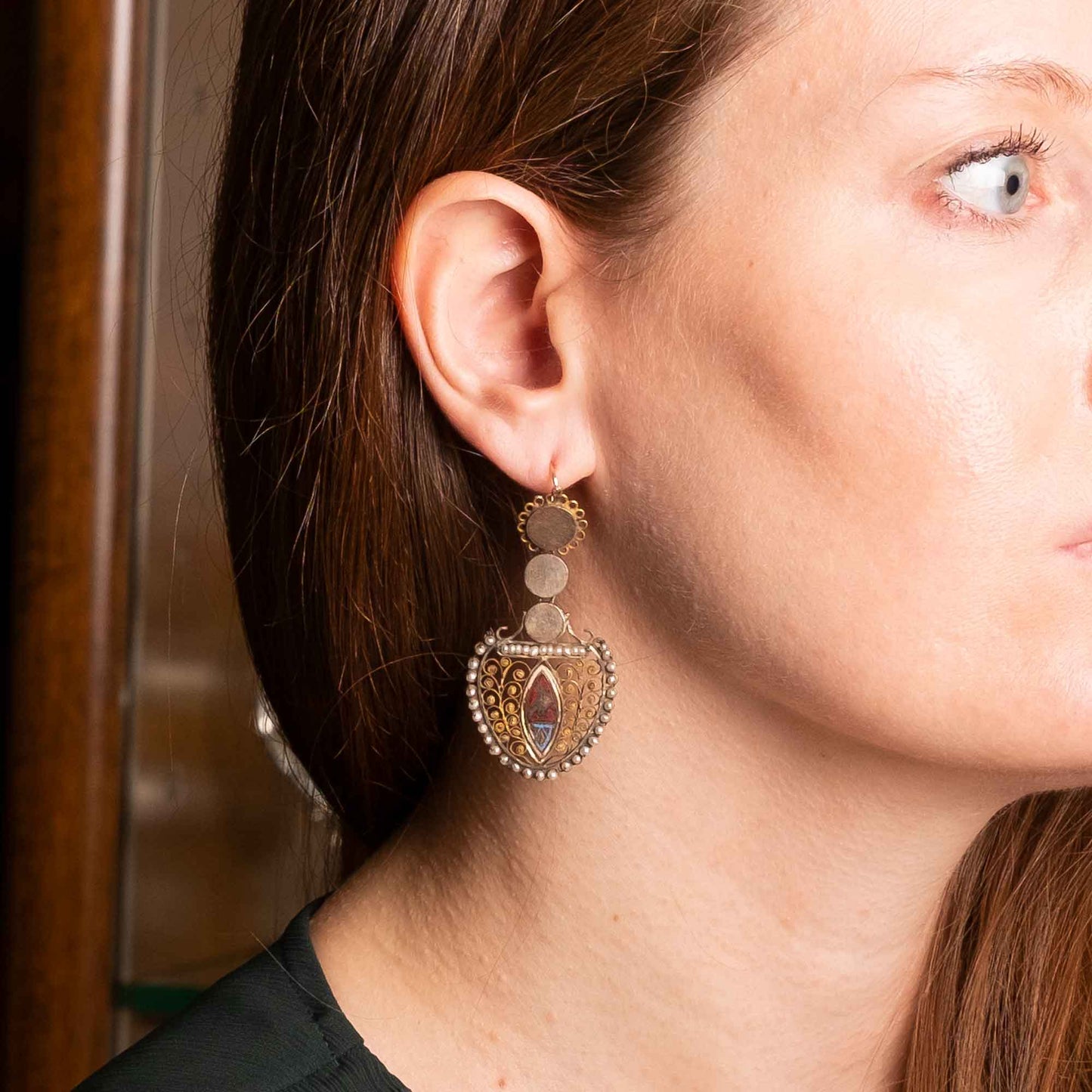 19th Century Antique Earrings in Gold, Filigree, Natural Pearls and Enamel – Abruzzo, Italy