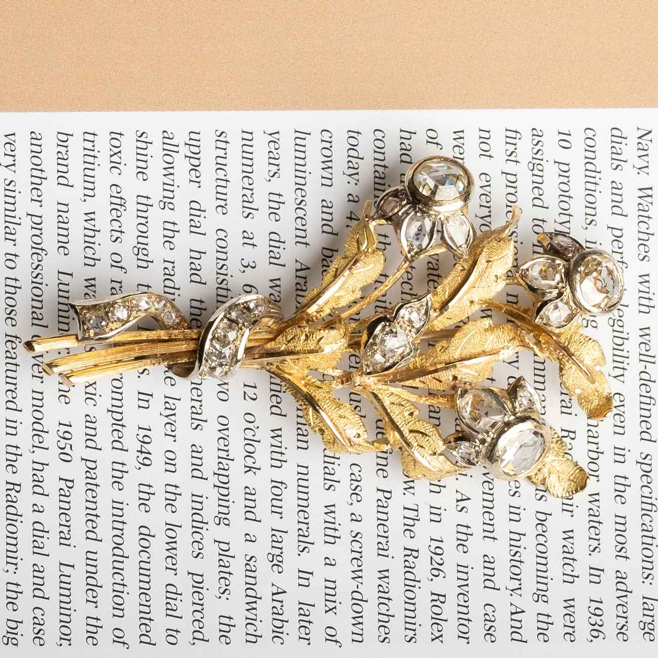 1960s Floral Bouquet Brooch in 18ct Gold with Rose-Cut and Old-Cut Diamonds