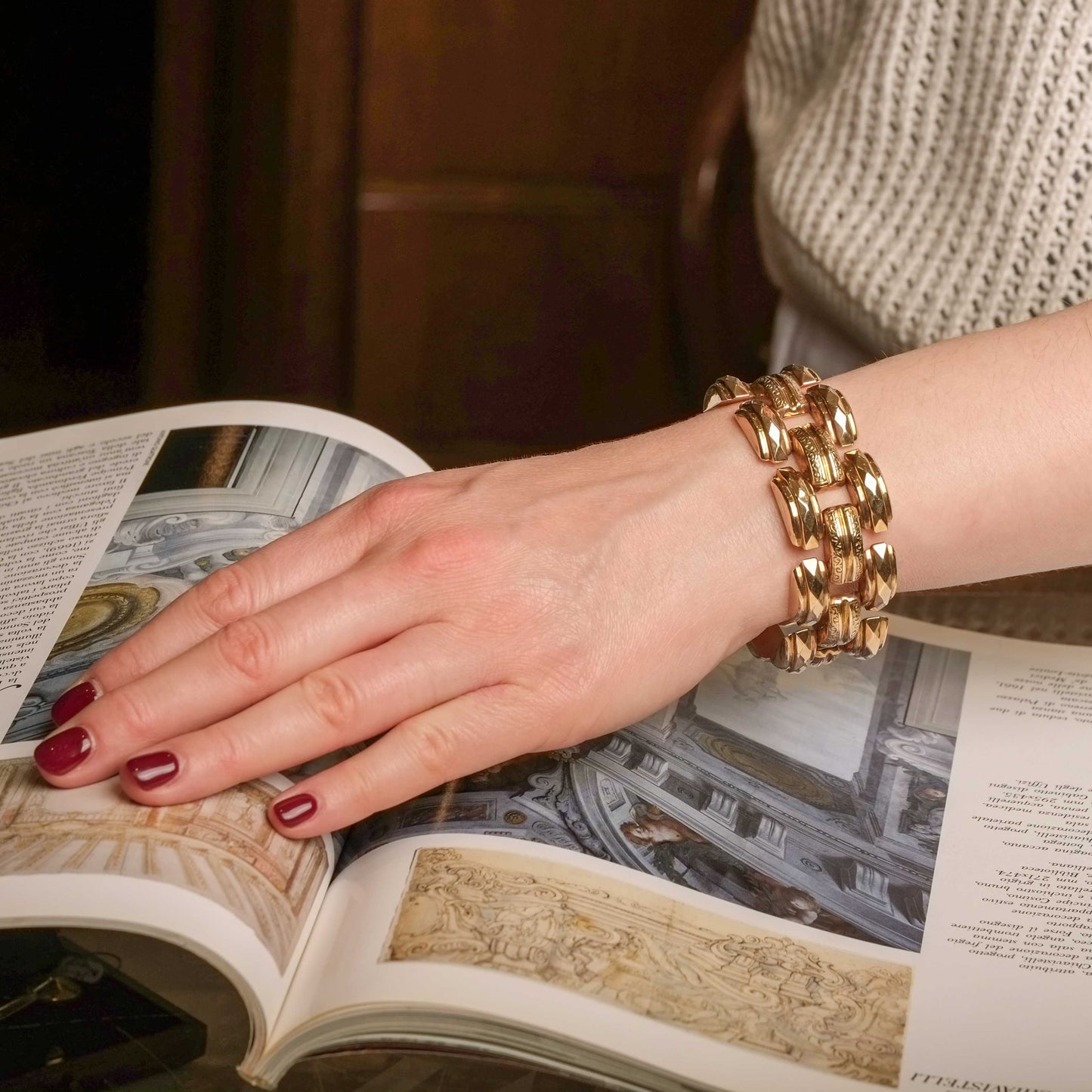 Gold Tank bracelet 1940s