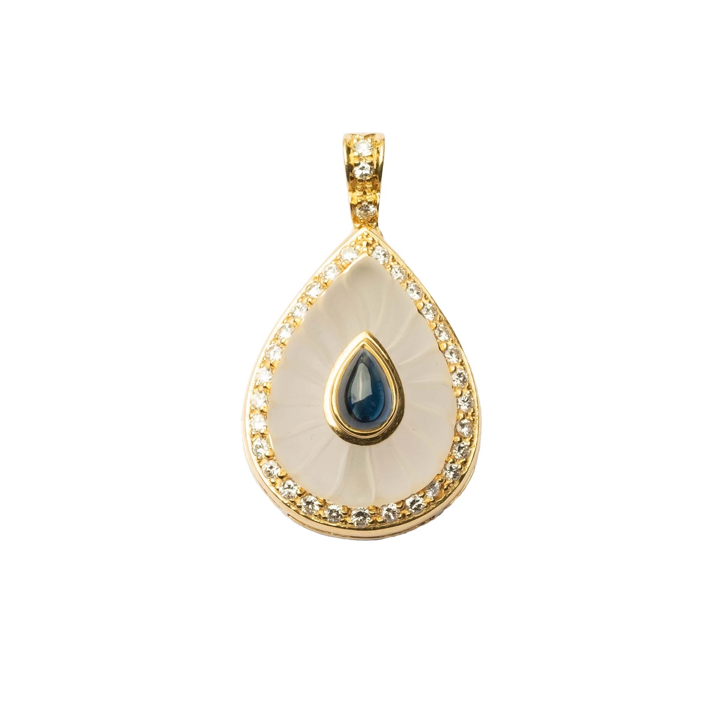 Vintage pendant with cabochon sapphire and diamonds