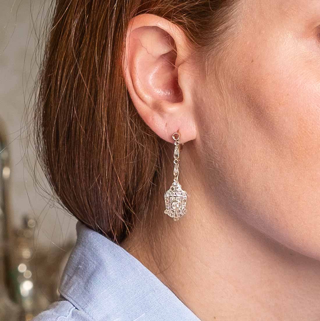 Long Deco diamond earrings