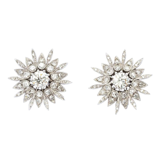 Important Vintage 1960s/70s Earrings in 18ct White Gold with Diamonds